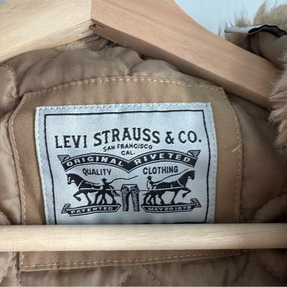 Levi’s Artic Cloth faux fur lined hooded parka winter jacket size small tan - Picture 8 of 12